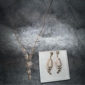 Gold dangle earrings and gold necklace set